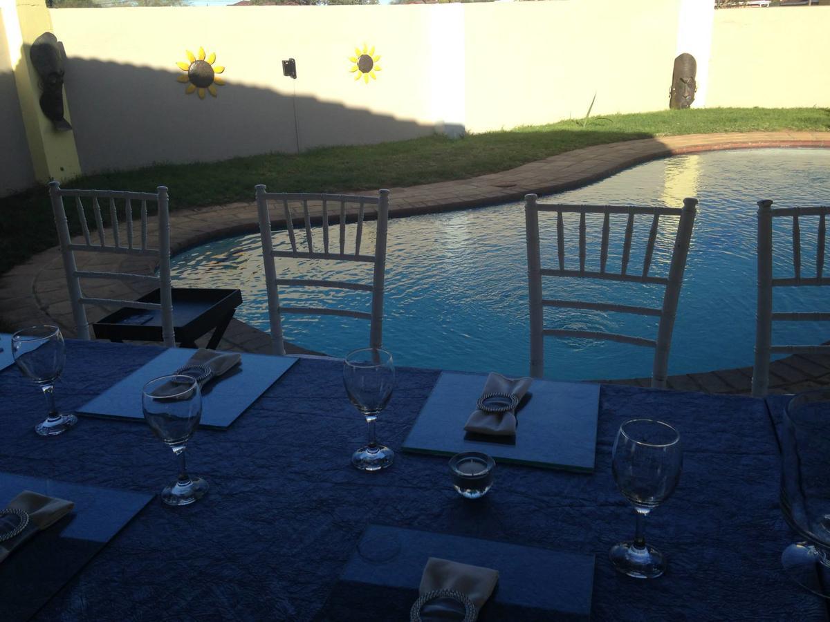Sunflower Court Bed And Breakfast Gaborone Eksteriør bilde